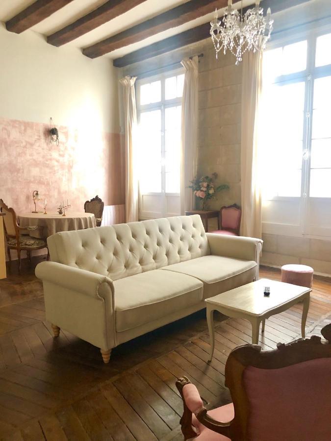 Appartement charme d'ancien au coeur de vieux-tours Extérieur photo